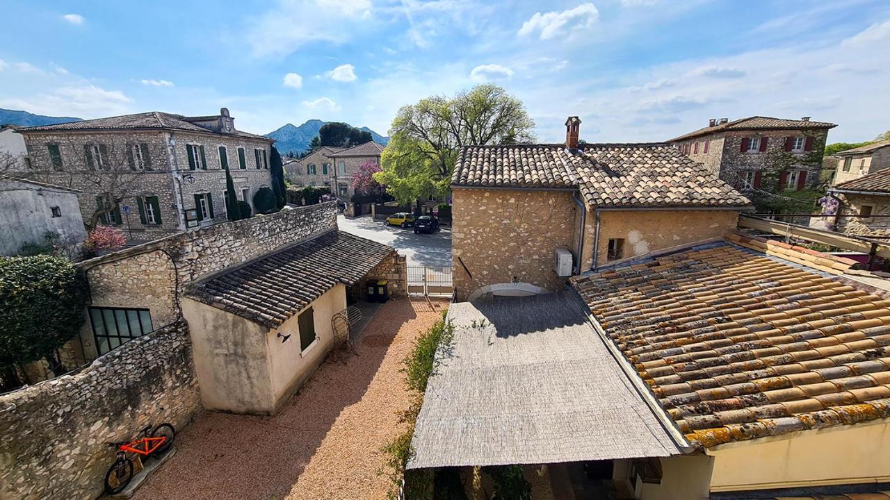 Le Jardinet De Rosa Maison De Village Eygalieres  Luaran gambar
